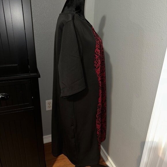 Avenue Dress Size 22/24 Black Red Damask Pattern Gothic Holiday Cocktail NWT - Picture 8 of 8